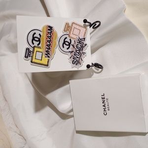 Chanel Beauty 🪡 embroidered patch pins